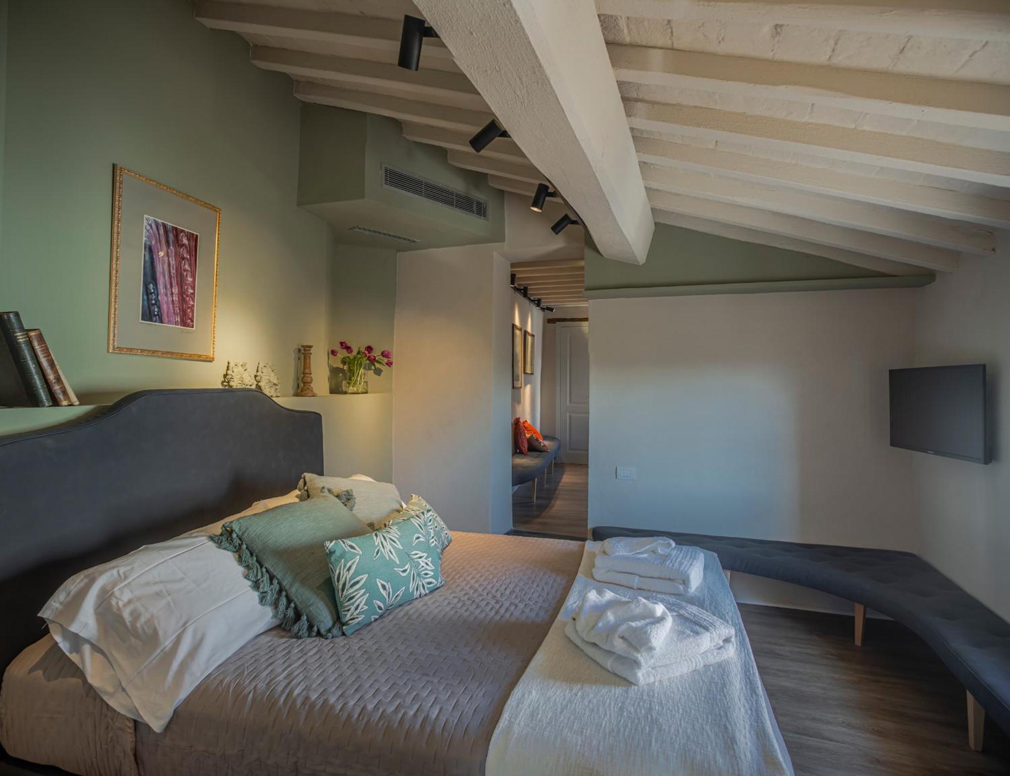 Relais Borgo Elissa Bed & Breakfast Certaldo Exterior photo