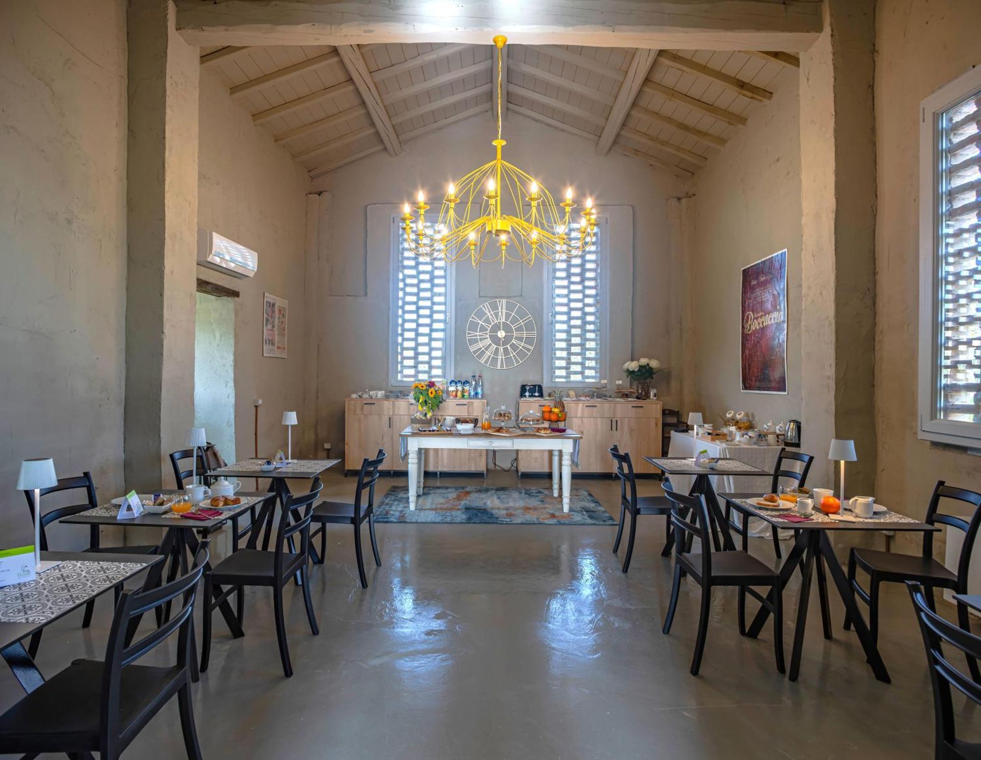 Relais Borgo Elissa Bed & Breakfast Certaldo Exterior photo