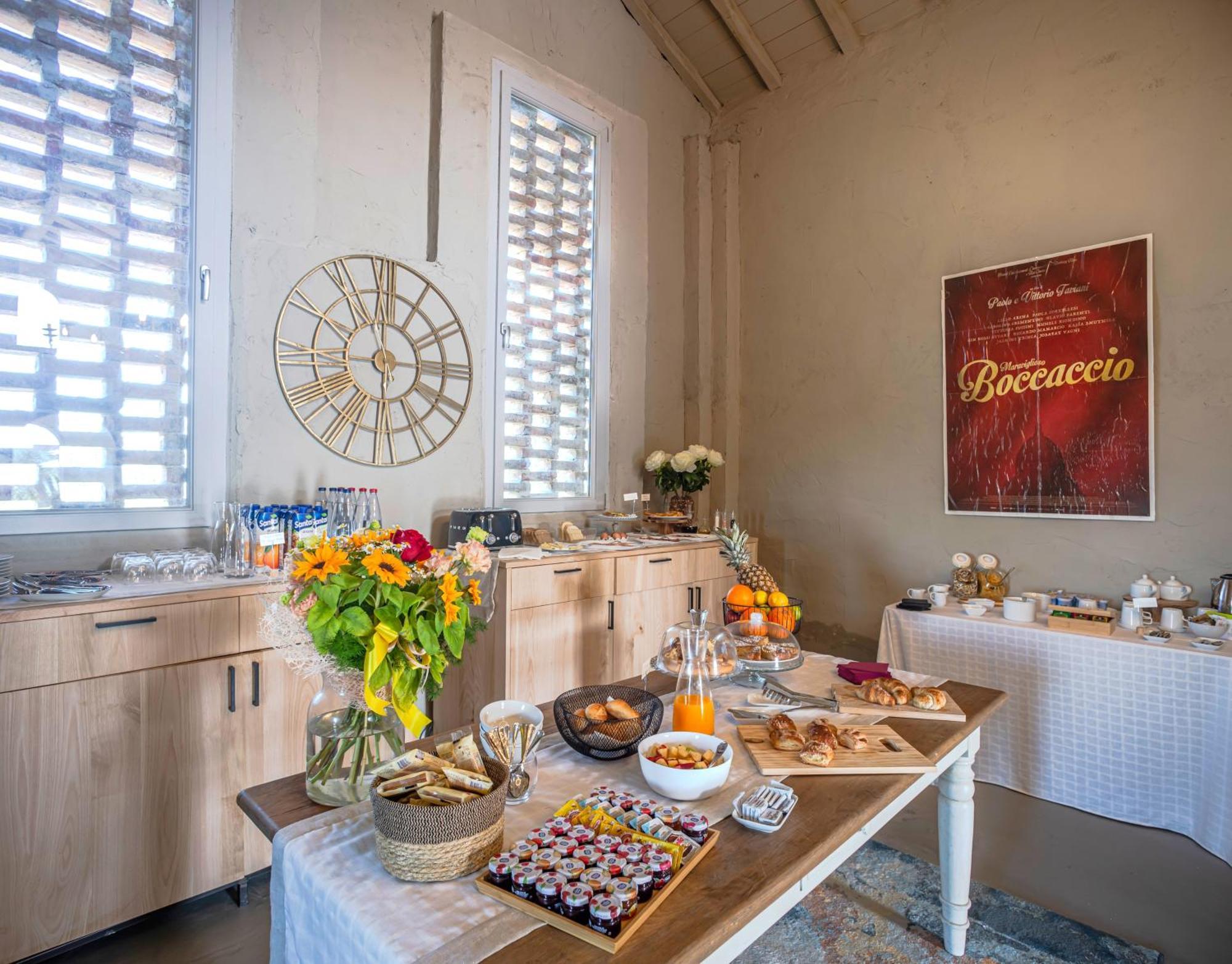 Relais Borgo Elissa Bed & Breakfast Certaldo Exterior photo